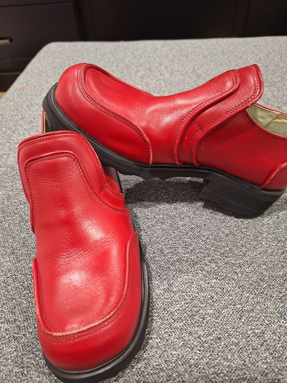 Fleuvog 🇨🇦 Red Leather Y2K F-Shoes